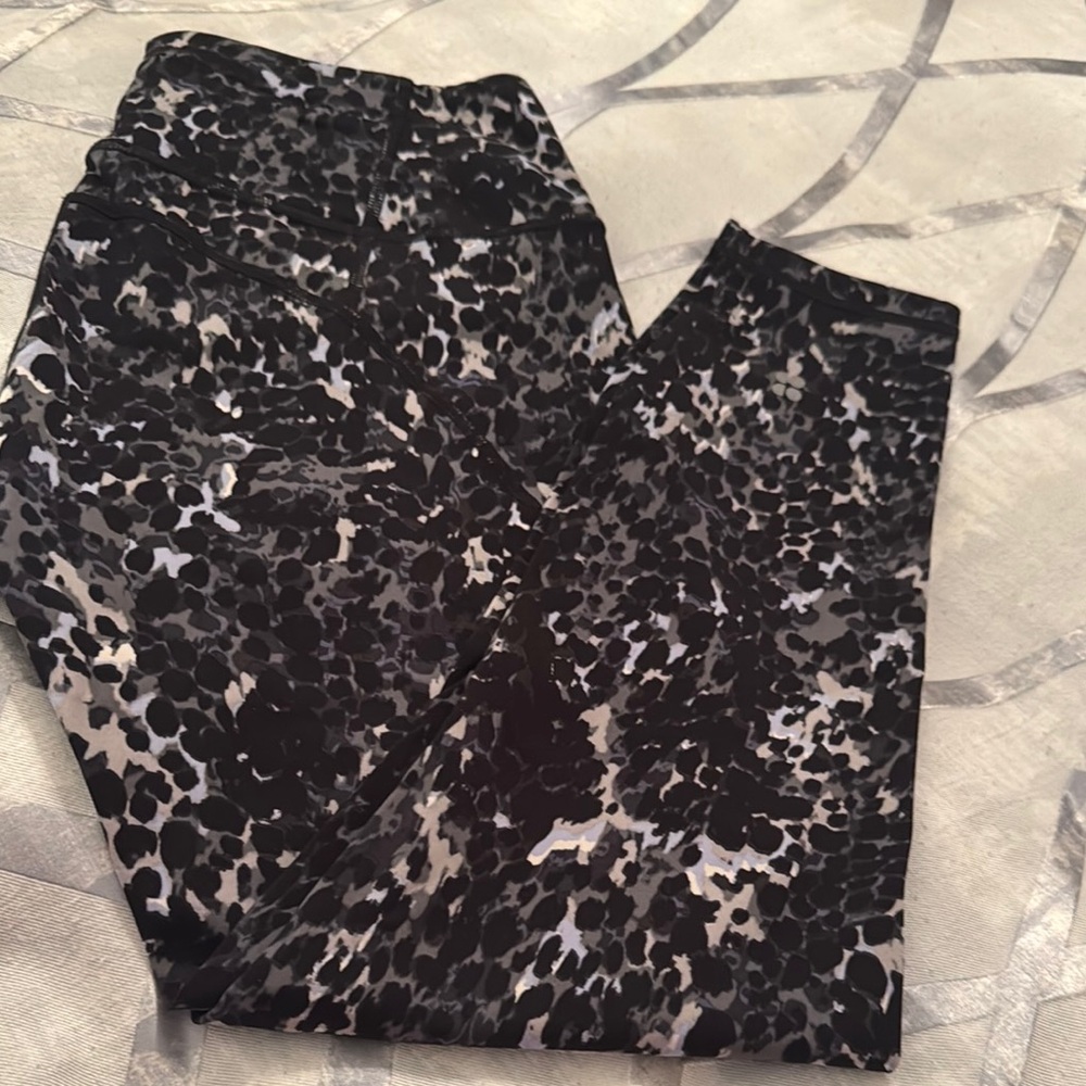 Sweaty Betty Black and Gray Power Leggings